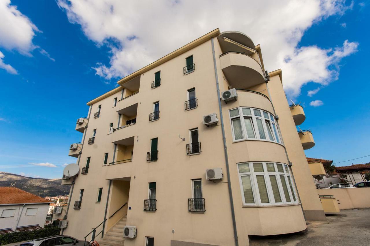 Apartman Ruza Apartment Trogir Luaran gambar